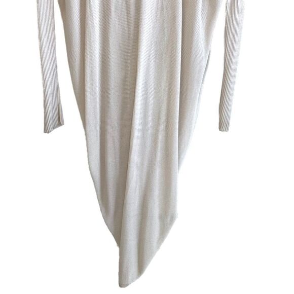 UO Silence and Noise Wrap Top 100% Rayon - Picture 7 of 7